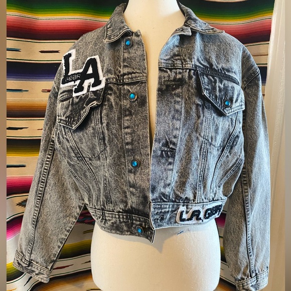 Vintage Jackets & Blazers - RARE 80s VINTAGE LA GEAR BLACK ACID WASH DENIM CROPPED JACKET